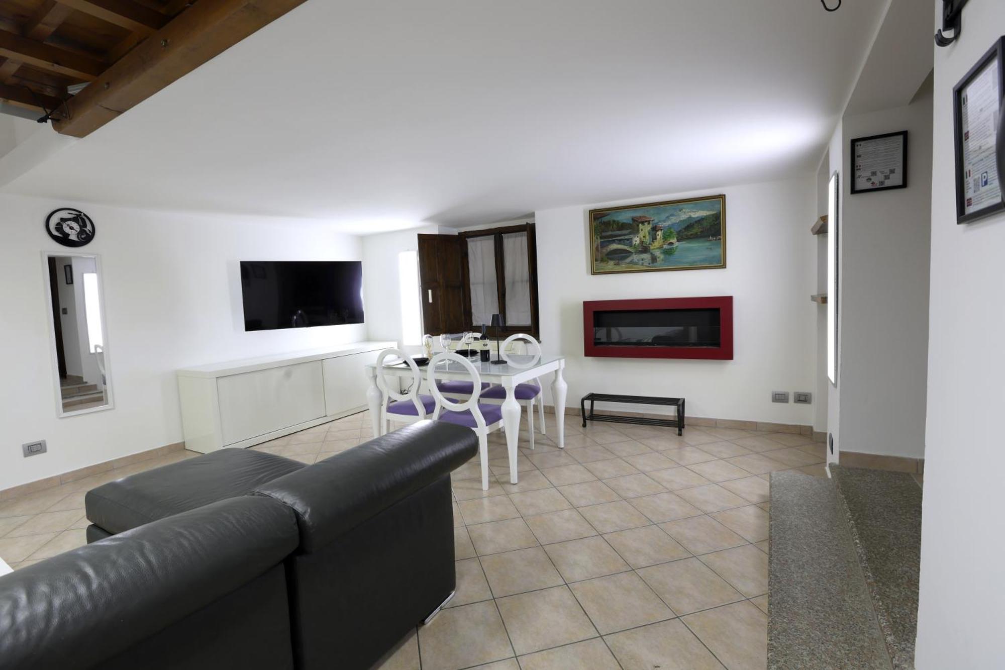 Loft Piazza Cavour Vercelli Exterior photo